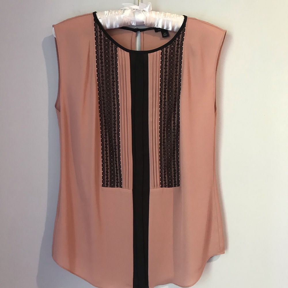 Ann Taylor Top Salmon/Black Lace Size XS